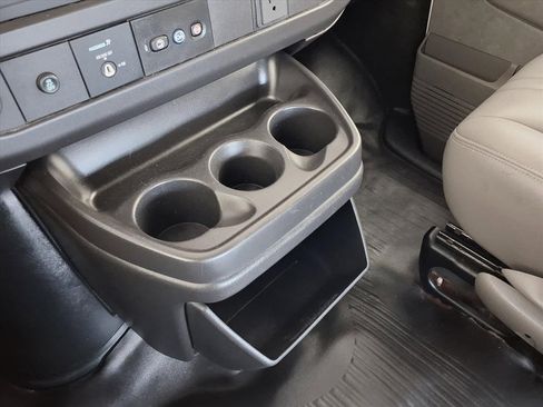 Used 2021 Chevrolet Express 2500 Extended w/ Driver Convenience Package image 19