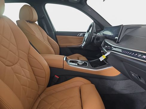New 2026 BMW X5 xDrive40i AWD/4WD image 9