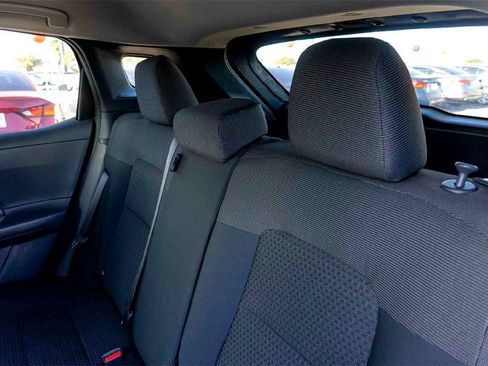 New 2025 Nissan Kicks S image 17