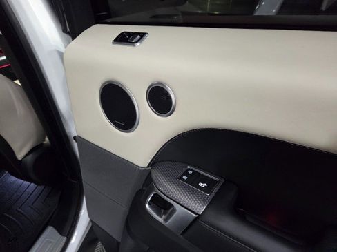 Used 2021 Land Rover Range Rover Sport HSE Dynamic image 34