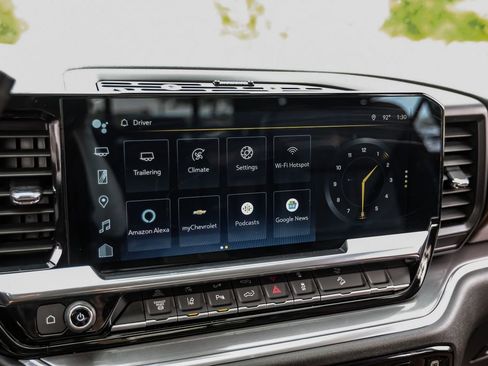 Used 2024 Chevrolet Silverado 2500 High Country w/ High Country Premium Package image 39