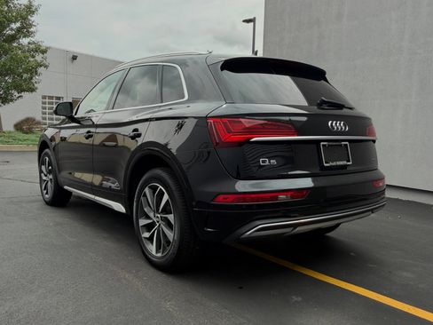 Used 2021 Audi Q5 Prestige w/ Prestige Package AWD/4WD image 3