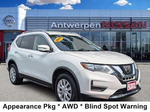 Used 2017 Nissan Rogue S w/ Appearance Package AWD/4WD image 1