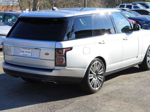 Used 2019 Land Rover Range Rover Supercharged image 8