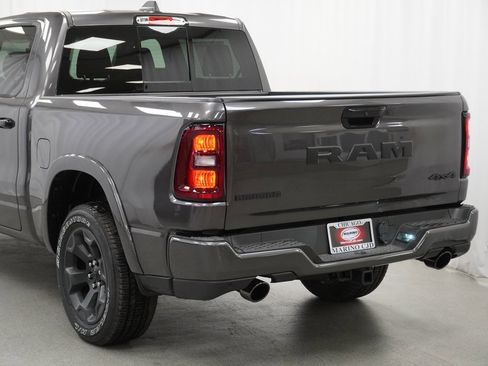 New 2026 RAM 1500 4x4 Crew Cab image 12