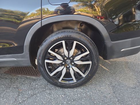 Used 2021 Honda Pilot Touring image 37