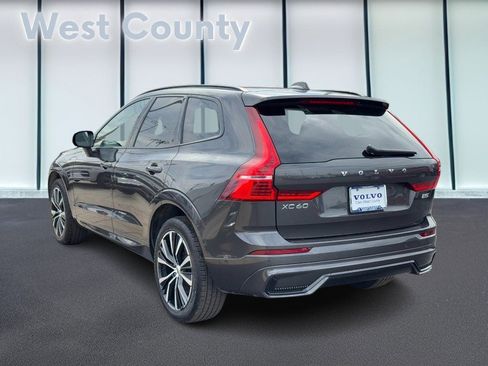 Certified 2025 Volvo XC60 B5 Plus image 7