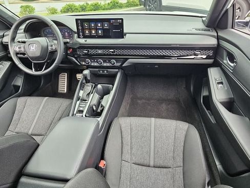 Used 2024 Honda Accord Sport image 13