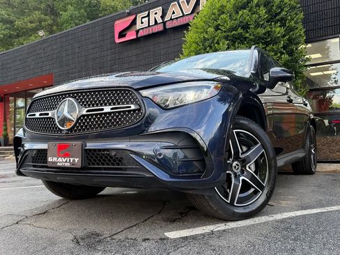Used 2023 Mercedes-Benz GLC 300 4MATIC w/ AMG Line image 2