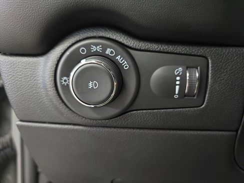 Certified 2023 Dodge Durango R/T AWD/4WD image 28