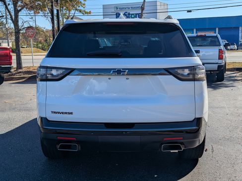 Used 2020 Chevrolet Traverse Premier w/ Redline Edition image 5