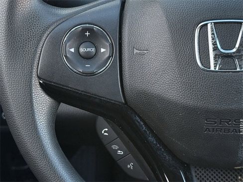 Used 2022 Honda HR-V LX image 13