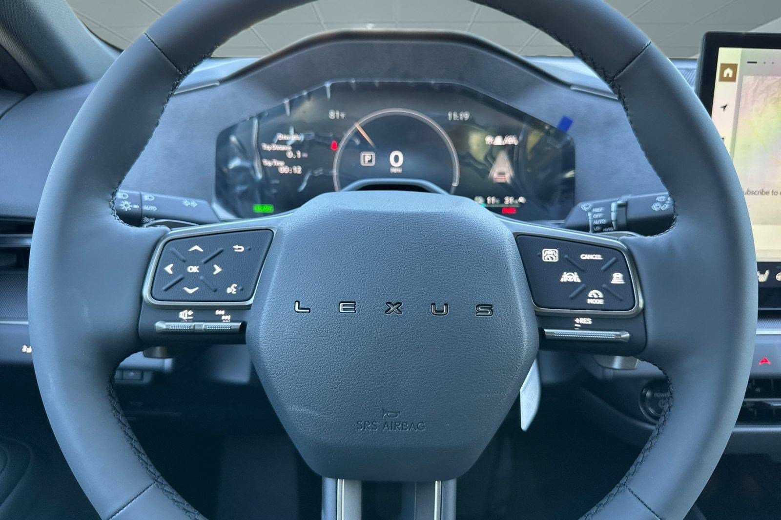 New 2026 Lexus ES 350e w/ Convenience Package FWD image 10