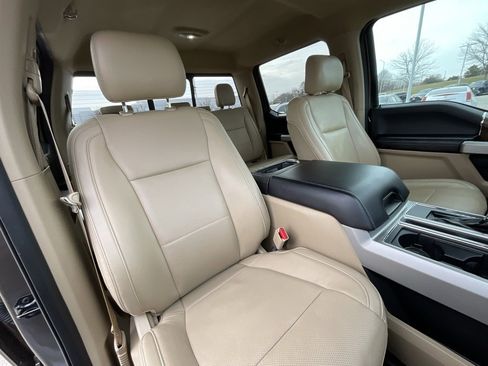 Used 2016 Ford F150 Lariat image 21