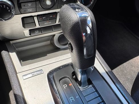 Used 2011 Ford Fusion SE w/ 201A Rapid Spec Order Code FWD image 18