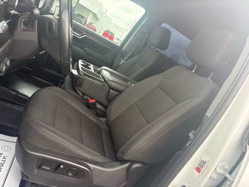 Used 2024 Chevrolet Silverado 3500 LT w/ Convenience Package image 27