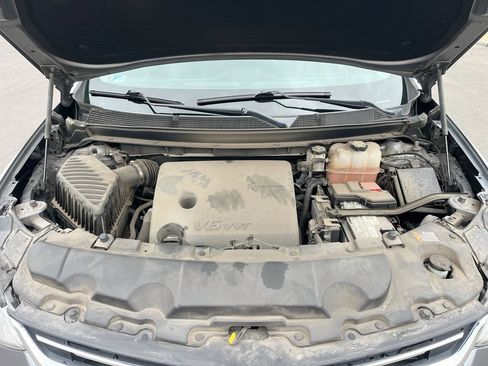 Used 2019 Chevrolet Traverse LT FWD image 30
