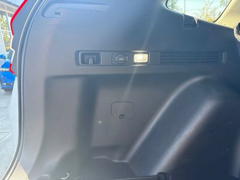 Used 2024 Honda CR-V EX image 28