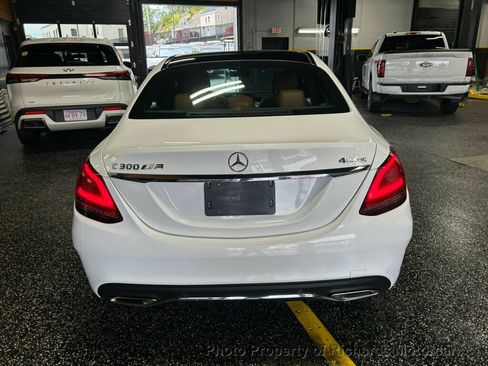 Used 2020 Mercedes-Benz C 300 4MATIC Sedan image 4