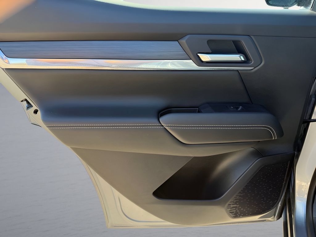 Used 2026 GMC Terrain Elevation FWD image 31