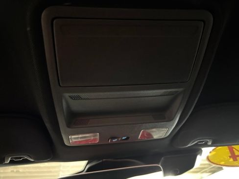 Used 2024 Ford Mustang GT RWD image 27