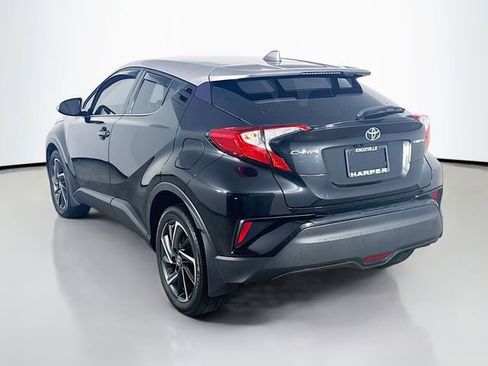 Used 2021 Toyota C-HR Limited FWD image 10