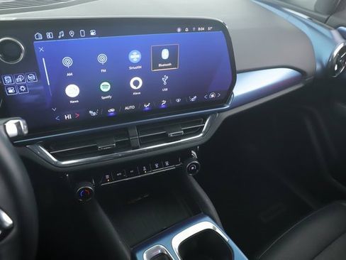 Used 2025 Chevrolet Equinox EV LT w/ Convenience Package image 23