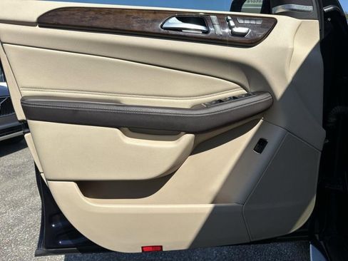 Used 2018 Mercedes-Benz GLE 350 GLE 350 w/ Premium 1 Package image 14