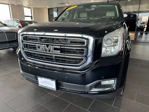 Used 2017 GMC Yukon SLT image 50