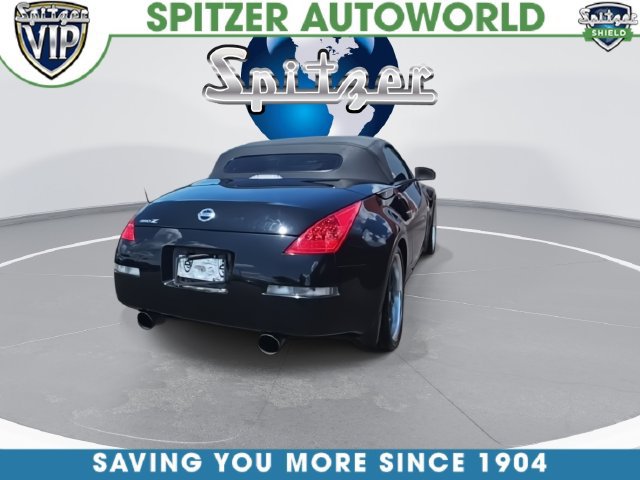 Used 2006 Nissan 350Z Grand Touring RWD image 13