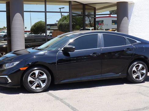 Used 2020 Honda Civic LX image 7