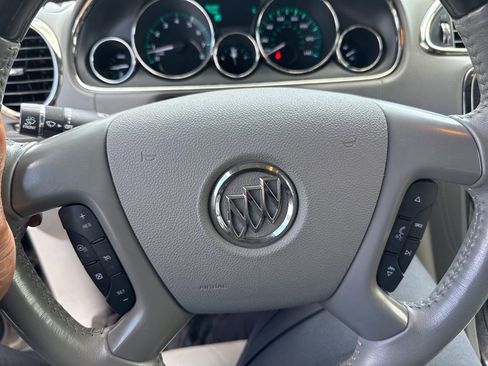 Used 2017 Buick Enclave Premium w/ Experience Buick Package AWD/4WD image 27