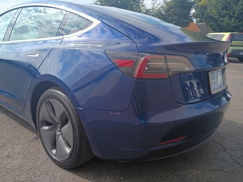 Used 2019 Tesla Model 3 Long Range AWD/4WD image 9