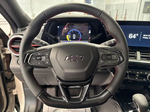 New 2026 Chevrolet Trax RS FWD image 7