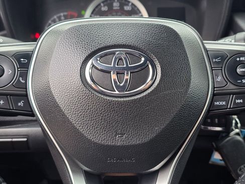 Used 2022 Toyota Corolla SE w/ Carpet Mat Package (TMS) FWD image 24