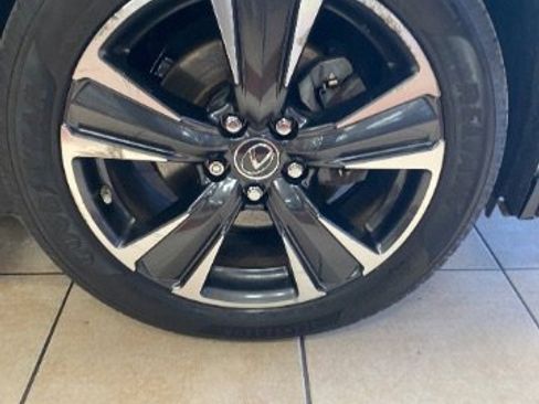 Used 2021 Lexus UX 200 w/ Accessory Package (Z1) image 29