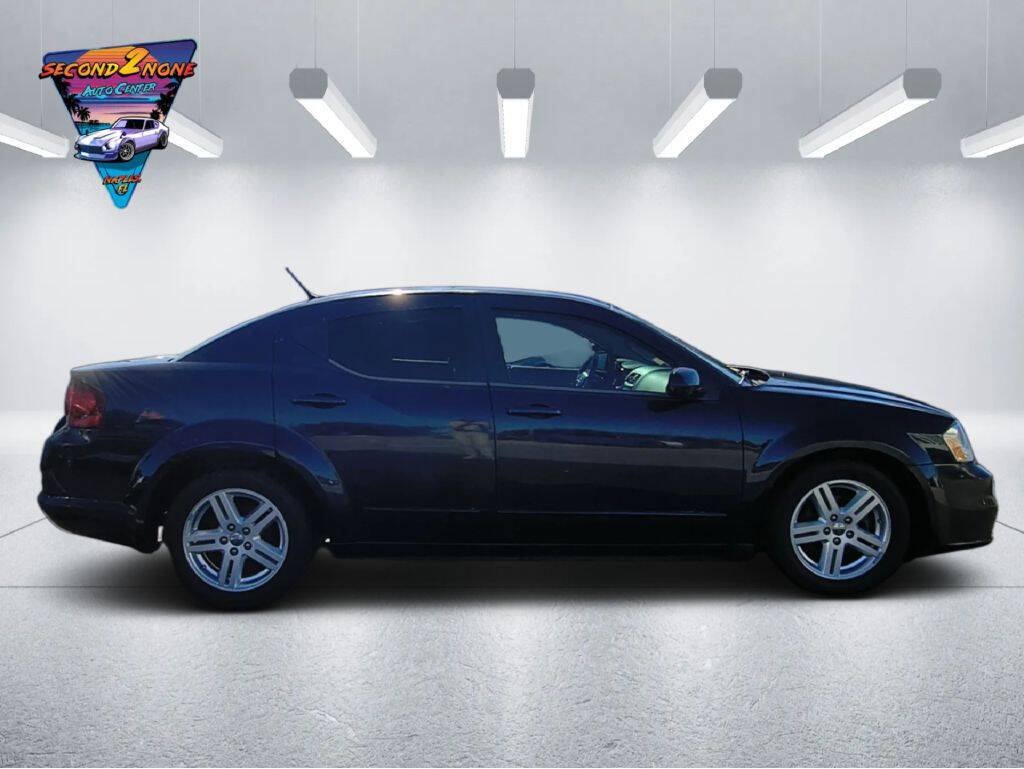 Used 2013 Dodge Avenger SXT FWD image 4
