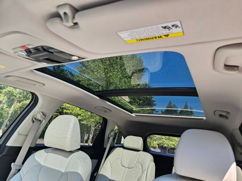 New 2026 Kia Sorento EX w/ EX Premium Package AWD/4WD image 10