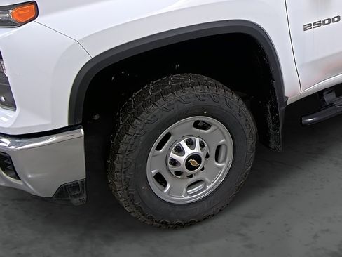 Used 2025 Chevrolet Silverado 2500 W/T w/ WT Convenience Package AWD/4WD image 7