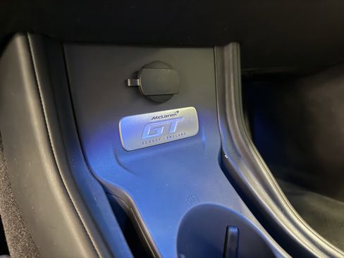 Used 2023 McLaren GT RWD image 12