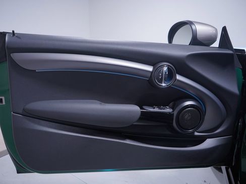 Used 2024 MINI Cooper SE image 13