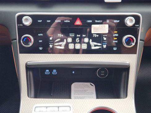 New 2026 Genesis GV80 2.5T Prestige AWD/4WD image 15