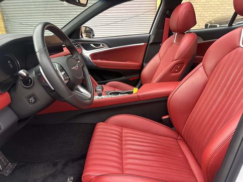 Used 2023 Genesis G70 2.0T w/ Sport Prestige Package AWD/4WD image 16