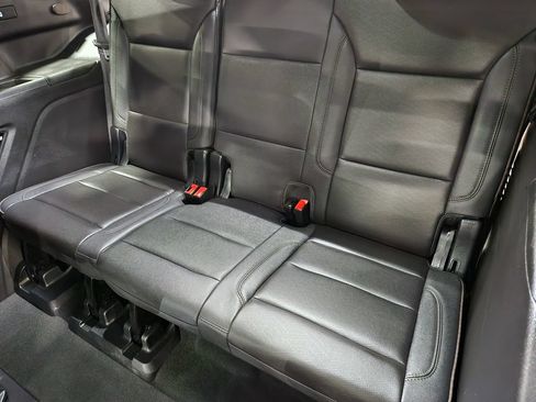 Used 2023 Chevrolet Tahoe High Country w/ Premium Package 2 AWD/4WD image 53