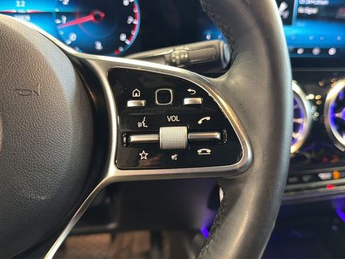 Used 2021 Mercedes-Benz GLA 250 GLA 250 image 24