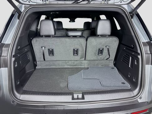 New 2026 GMC Acadia Elevation w/ Black Edition image 27