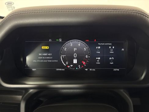 Used 2023 Land Rover Defender 110 V8 AWD/4WD image 12