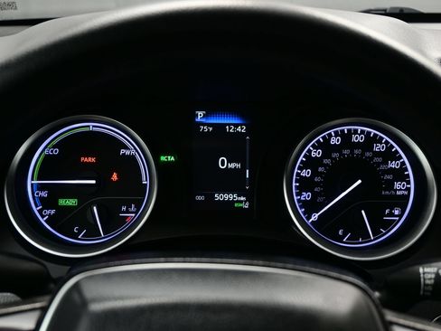 Used 2023 Toyota Camry LE FWD image 25