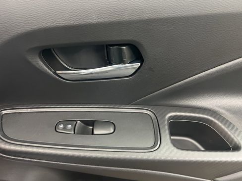 New 2025 Nissan Versa SV image 26