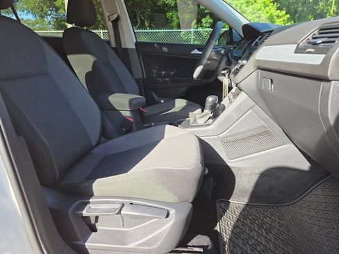 Used 2020 Volkswagen Tiguan S FWD image 14